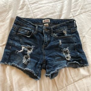 Mudd ripped Jean shorts